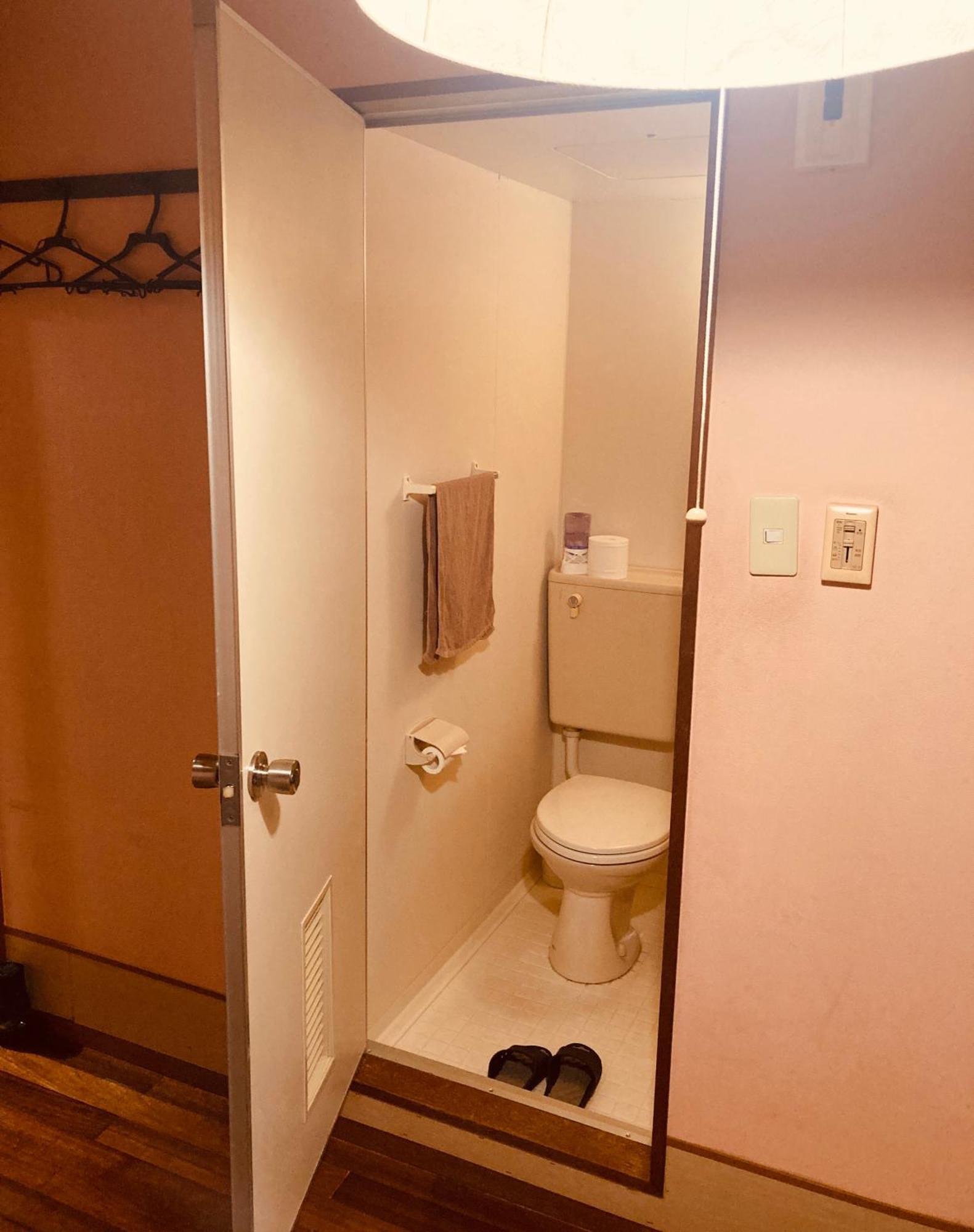 Hostel Hakuseiso Naha Zewnętrze zdjęcie